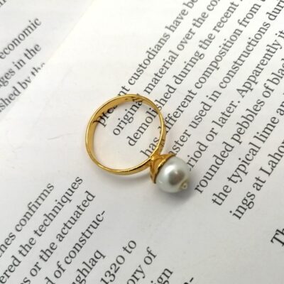 Elegant pearl ring (M)