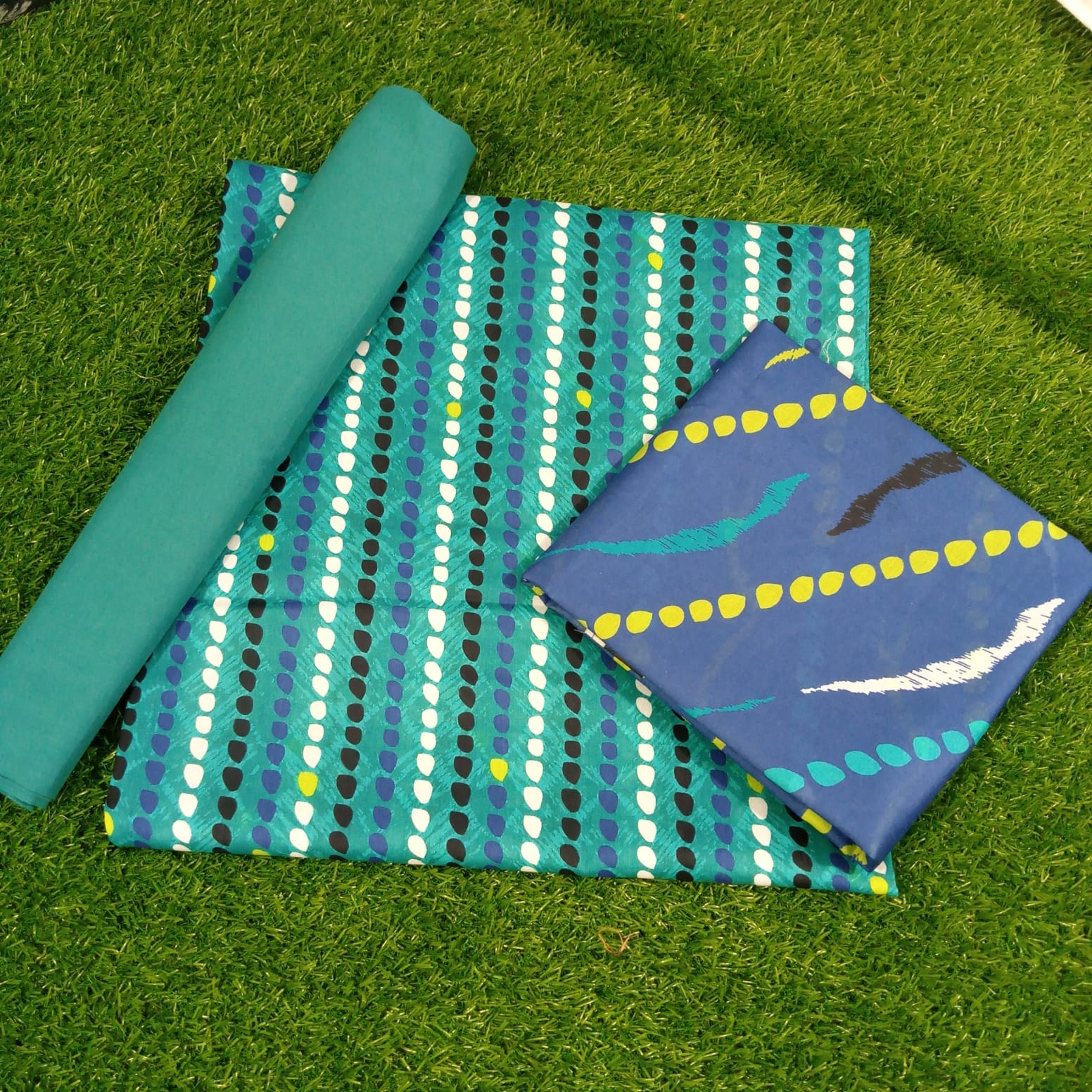 Printed Lawn Sea Green & Blue Suit with Lawn Dupatta