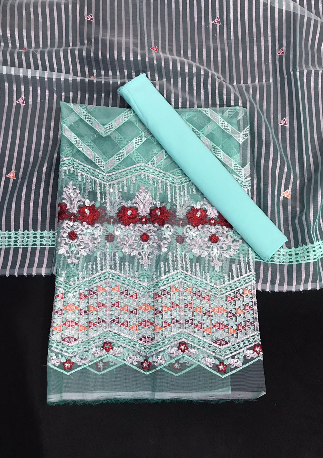 Fancy 3 Piece Suit with Thread Embroidery Work