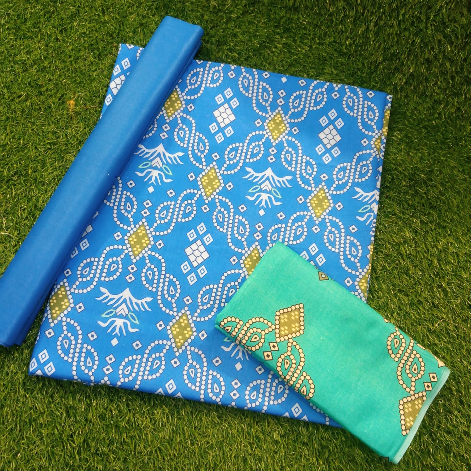 Laiba Abiha Blue and Sea Green Contrast